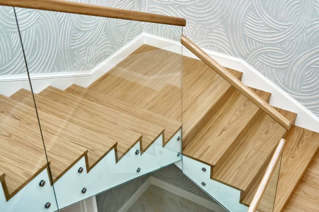 schody drewniane na zamówienie